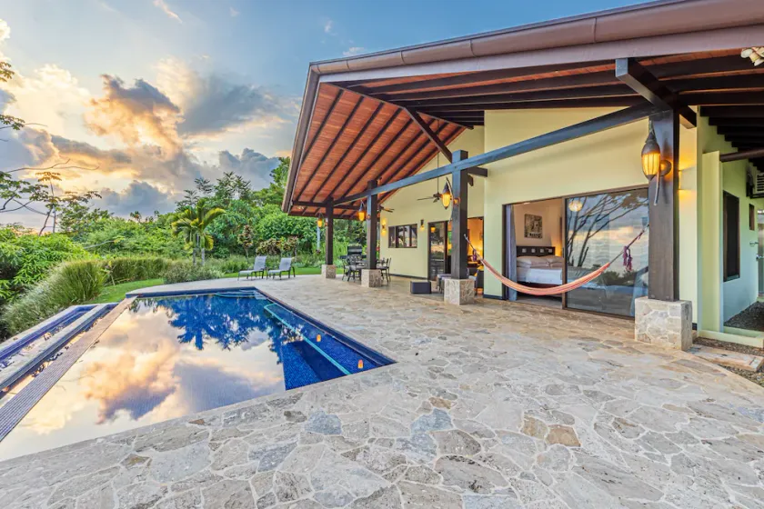 Incredible Ocean Views, Private Pool, Fully Equipped Villa in a Gated Community - Image 1