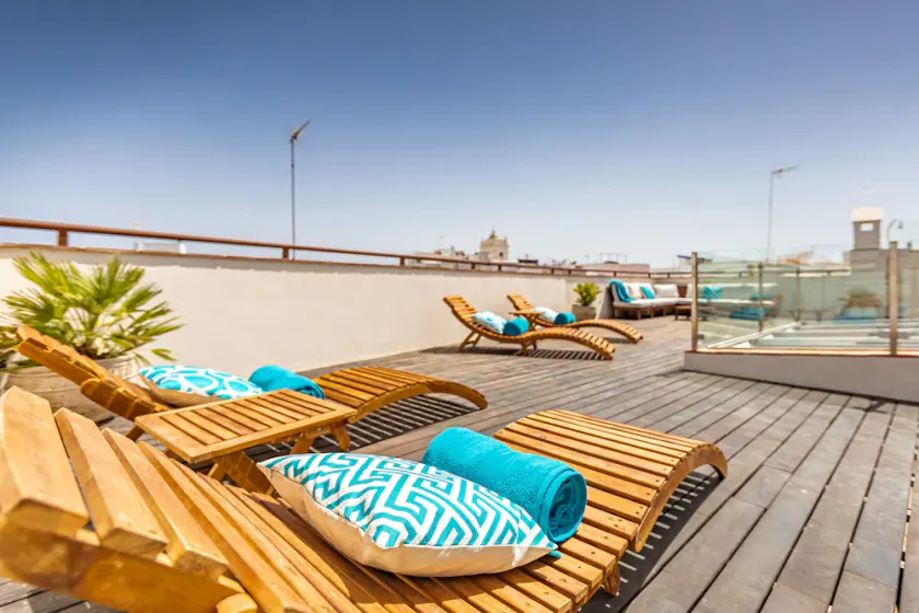 Luxury house in the old town with pool and close to the beach - Image 1