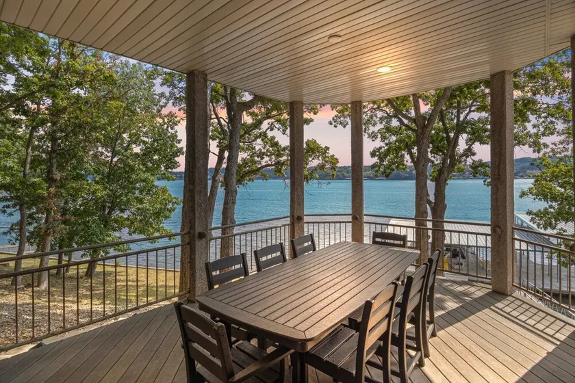 Pet-Friendly Home In The Main Channel w/ Breathtaking Sunsets & Lake Views - Image 1