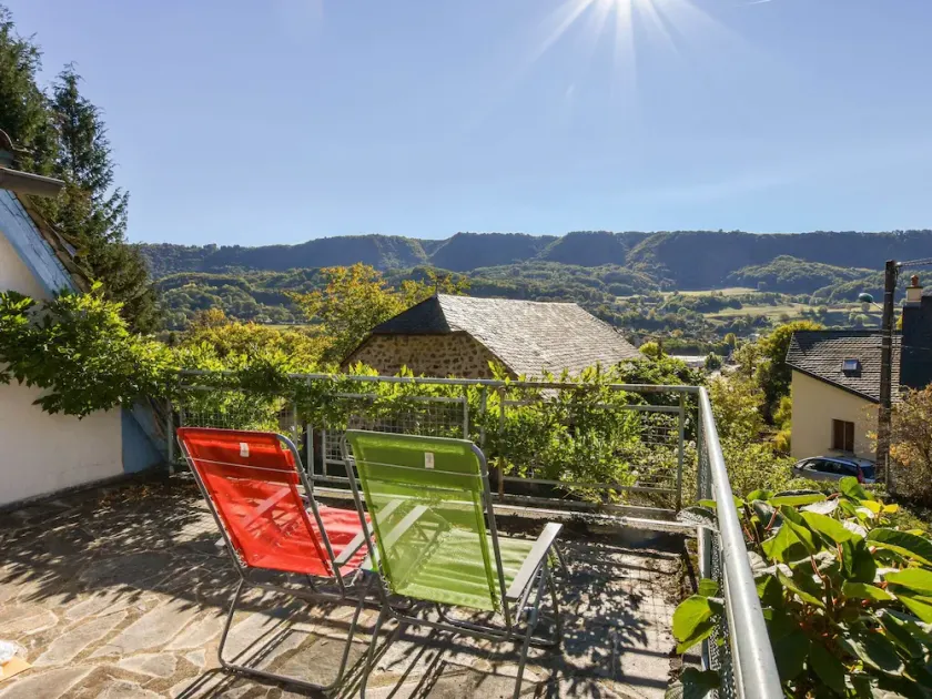 Beautiful Villa in the Parc Des Volcans D Auvergne - Image 1
