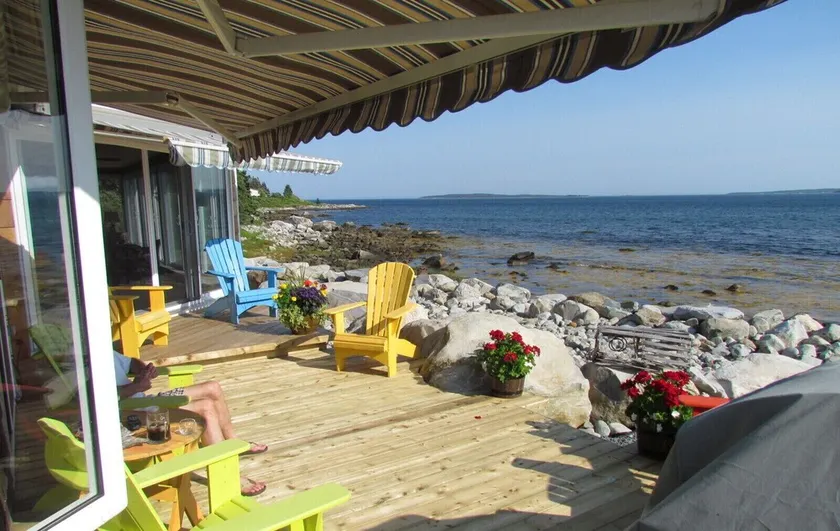 Ocean Surf Cottage - Image 1