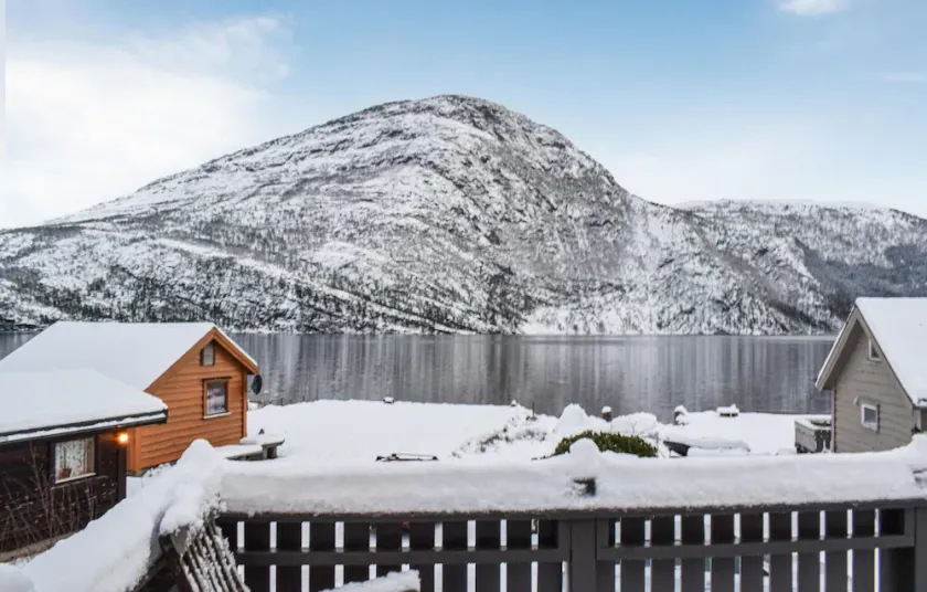 3 Bedroom Beautiful Home In Eikefjord - Image 1
