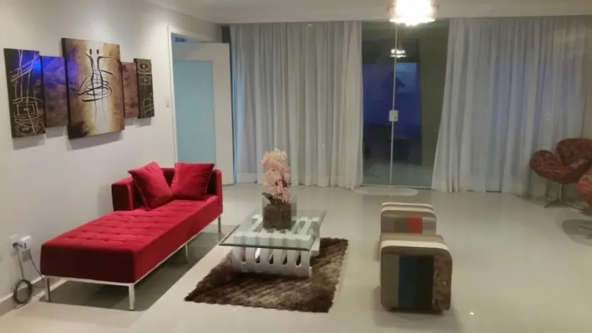 Excellent intermares house (new) - Image 1