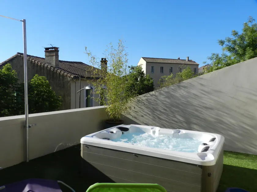 Tagterrasse-lejlighed med jacuzzi klassificeret 4 * af Étoiles de France - Image 1