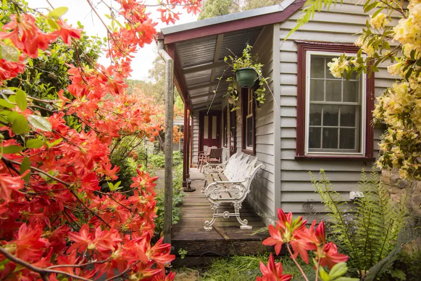 Spetts Cottage - Image 1