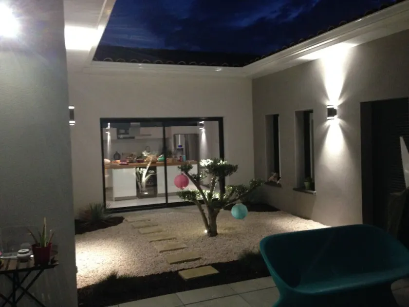 Villa D'architecte Récente Dans Quartier Résidentiel,20 mns Plages - Image 1