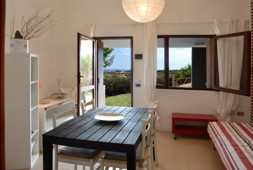 Beau coin sur la mer - Image 1
