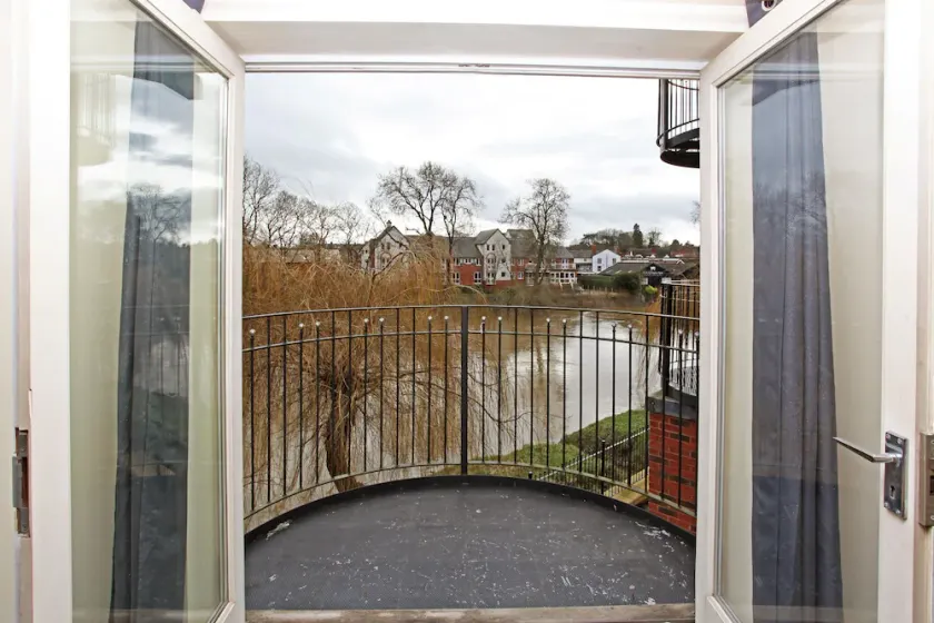 St Julians Place - Image 1
