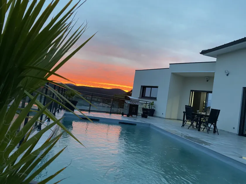 Villa Contemporaine Avec vue Panoramique sur les Cévennes - Image 1