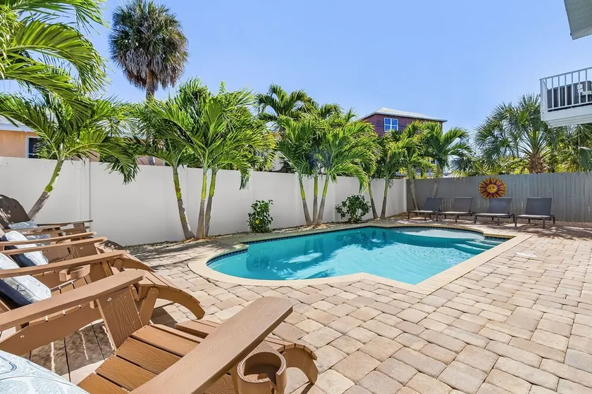 246 Sunset Oasis: Private Pool, Pet-Friendly, Sleeps 8 - Image 1