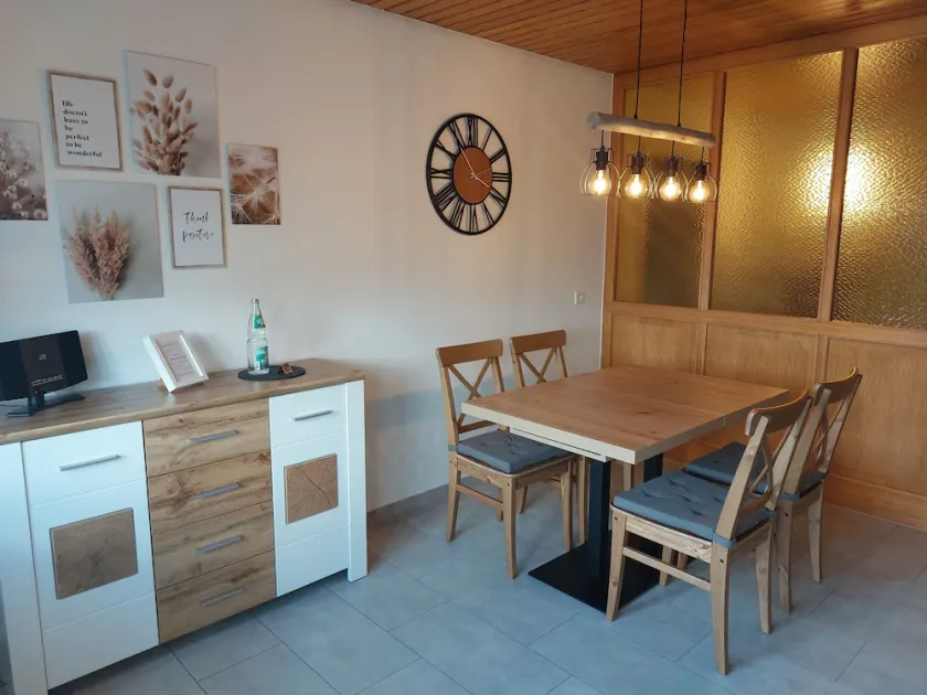 Renovierte moderne Ferienwohnung, gemütlich und ruhig gelegen - Image 1