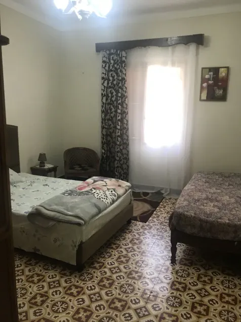 Bed and breakfast in a beautiful house with a superb view - Image 1
