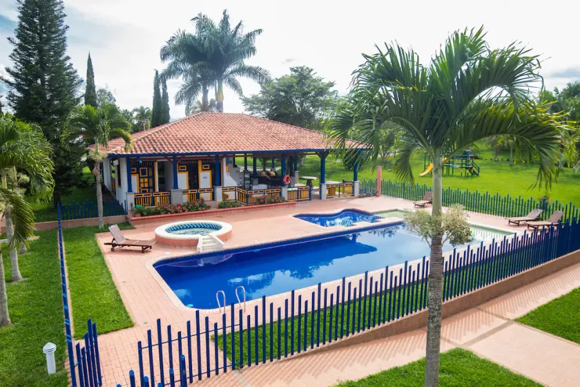 - Casa El Recreo, corazón del Paisaje Cultural Cafetero  - - Image 1
