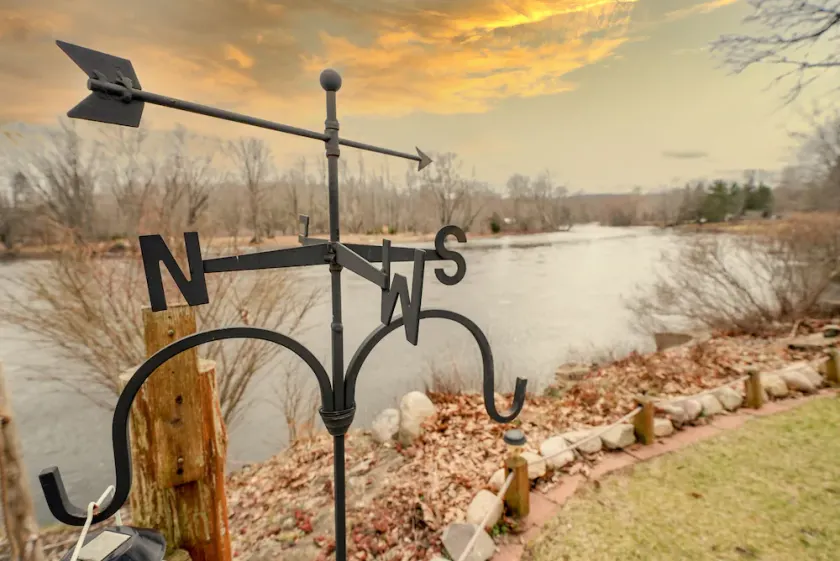 All Season Relaxing River Retreat - Tubing, Fishing, Hunting, Snow Mobile, ORV - Image 1