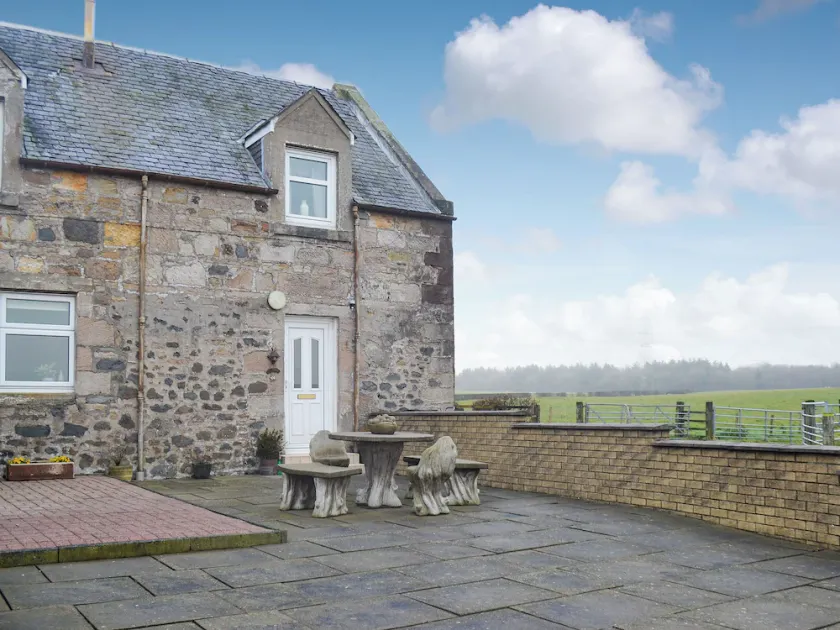 4 bedroom accommodation in Fenwick, near Kilmarnock - Image 1