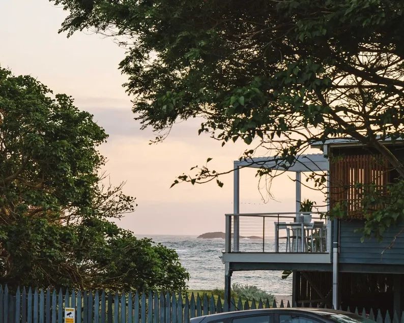 Garden Bay Beach House - Image 1