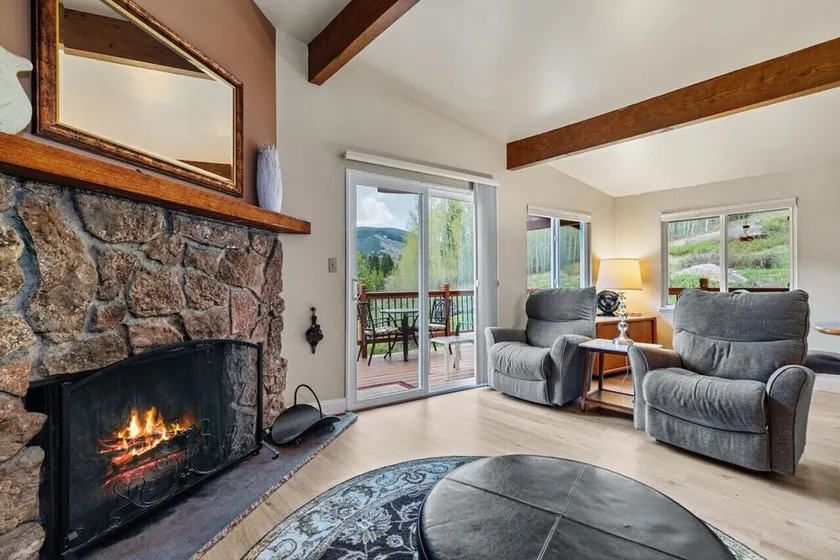 Cozy Secluded Riverfront Cabin Fireplace Parking - Image 1