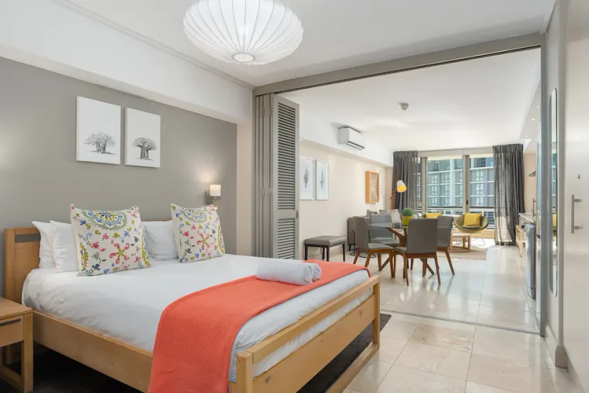 501 Canal Quays - Image 1