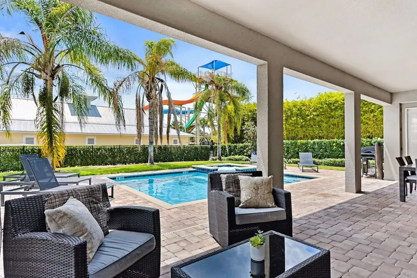 Arcades Games-XBox-5000sqft!-Private Pool & Hot Tub-Games Room-Opulent-Stunning - Image 1