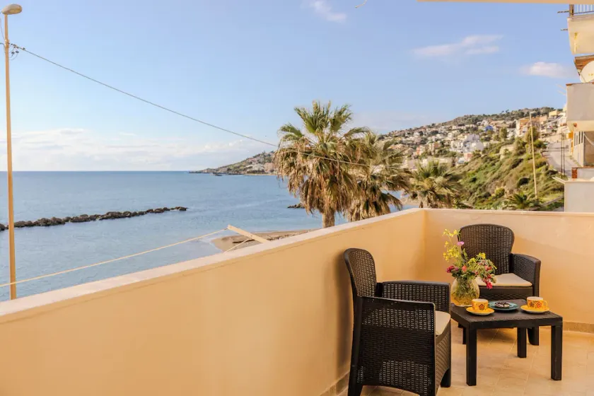 Casa Mare Torre San Carlo - Image 1
