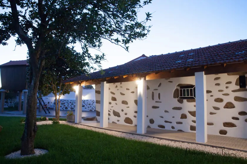 Laranjeiras House - Image 1