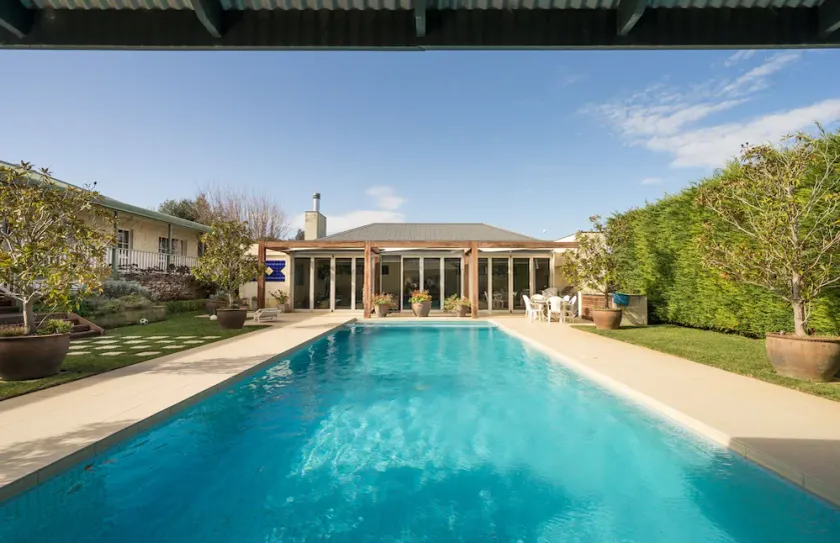 Hideout in Rye - Luxury resort style holiday home with Pool/Spa & Tennis Court - Image 1