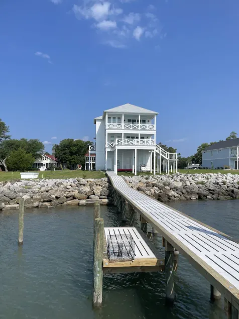 Aqua Vista Atlantic — Luxury Coastal Living in Atlantic, NC Southern Outer Banks - Image 1