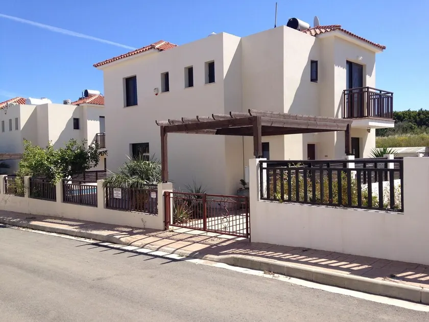 Nol Adre.    Una villa de lujo con su propia piscina privada, vistas al mar - Image 1