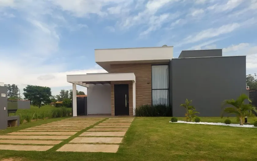 Modern country house in a resort in the interior of São Paulo state. - Image 1