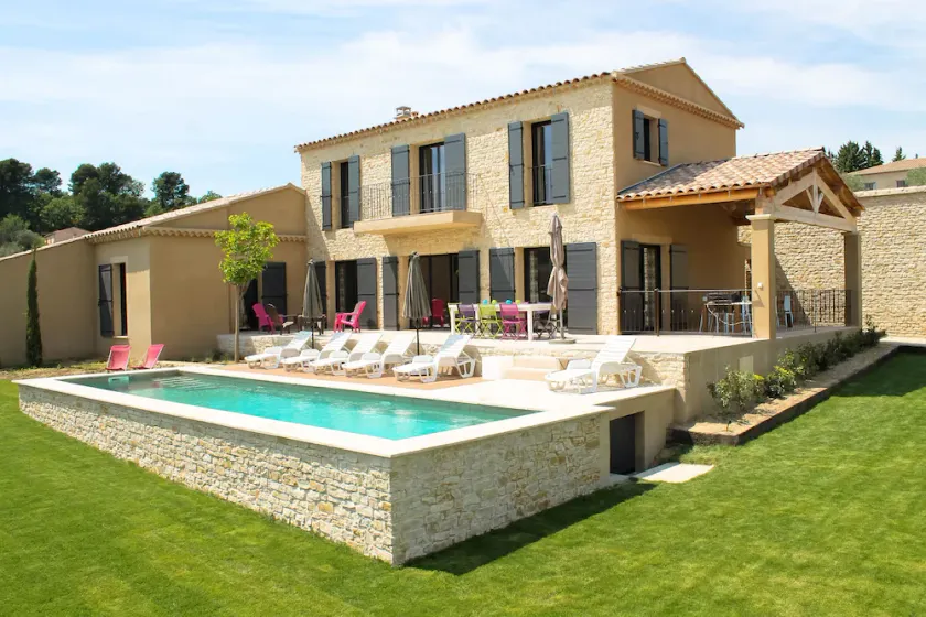 4-star house - Mont Ventoux view - heated swimming pool - boules pitch - Image 1
