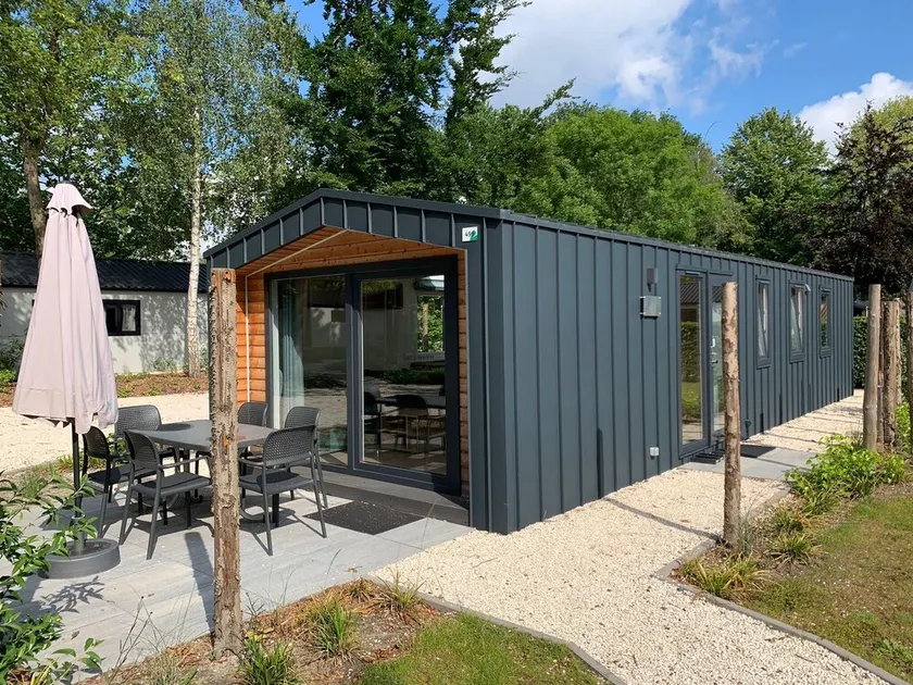 Chalet indépendant composé de 3 chambres à coucher et de 1 salle de bain - Image 1