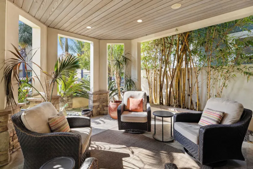 Seventh & Shore Stylish Seal Beach Home w/ Elevator, Fireplace + Bold Design - Image 1
