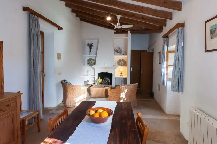 Authentic apartment - Image 1