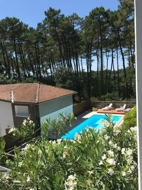 Maison entre Mer Golf Piscine-6 vélos à disposition - Image 1