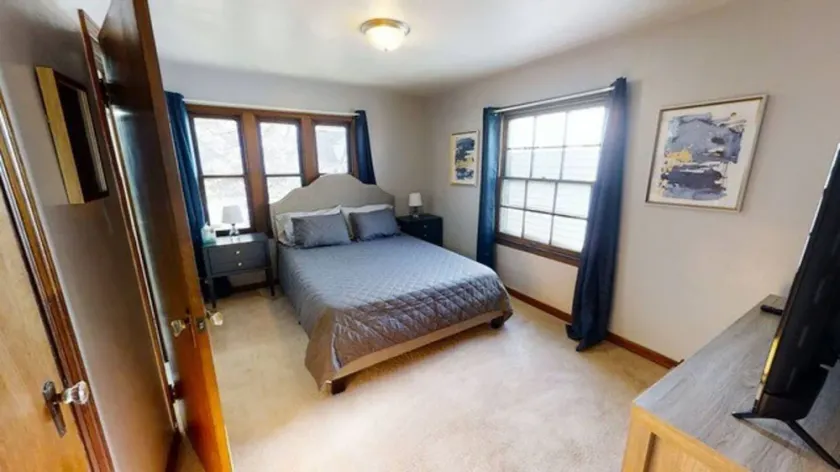 Efficient Unit - 15 minutes to Indianapolis Airport - Image 1