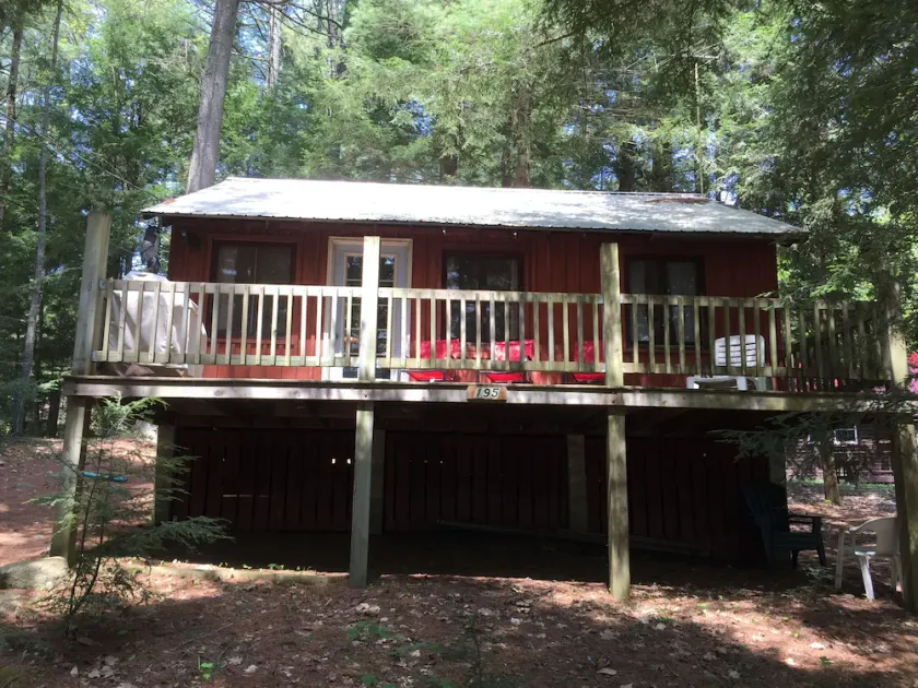 Schönes Lakeview Cottage am Friends Lake - Image 1