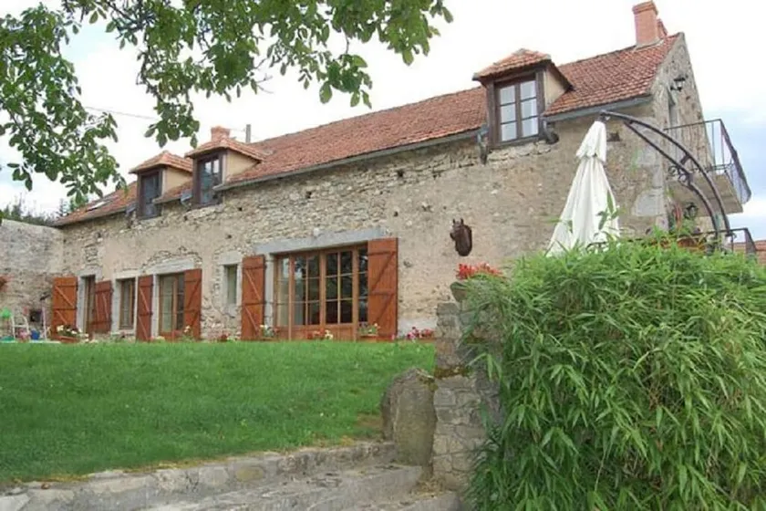 Family house - Image 1