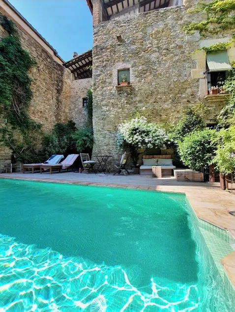 Maison de Village 10/12 Personnes Piscine à 20 Minutes de Gérone et de Lescala - Image 1