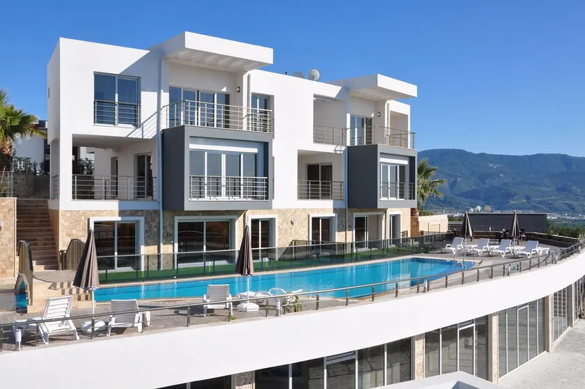 Lavender Residence Penthouse - Image 1