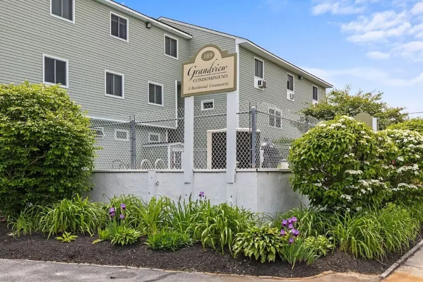 3 bedroom ocean view condo at Grandview! - Image 1