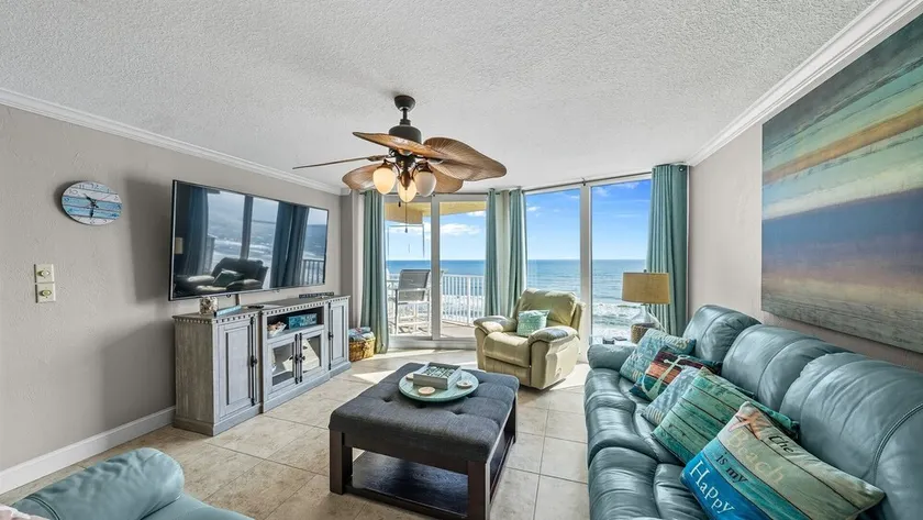 Oceanfront Traffic Free Beach - 603 Shores Club - Image 1