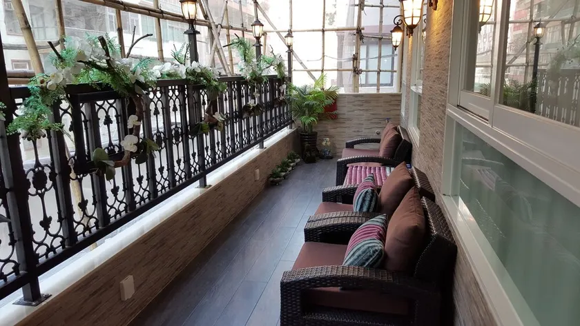 Seasons Hotel - Causeway Bay - Image 1