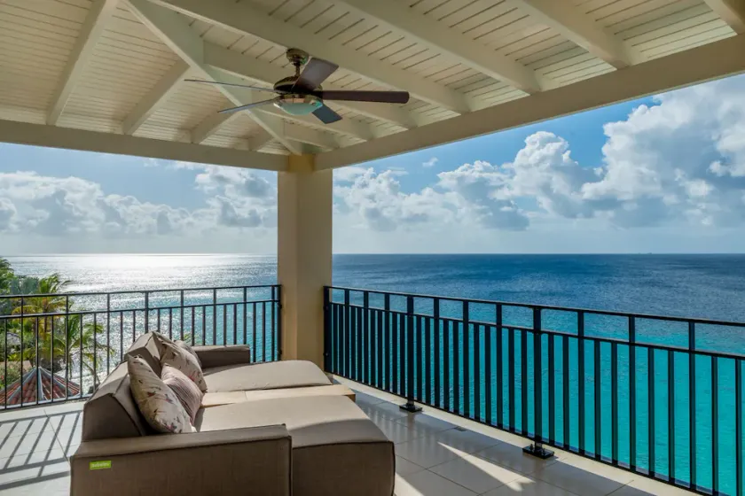 Bellevue 11 oceanfront penthouse on the Beach - - Image 1