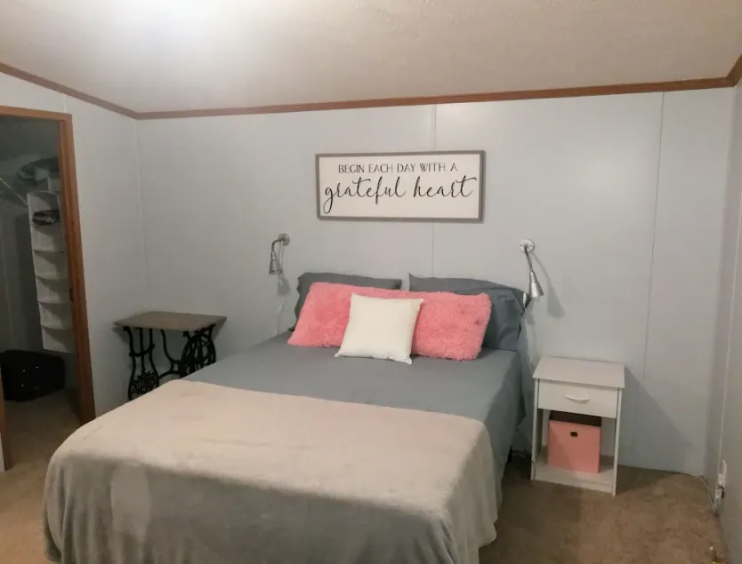 Two Bedroom less than 10 minutes to Sunset Beach - Pet Friendly! - Image 1