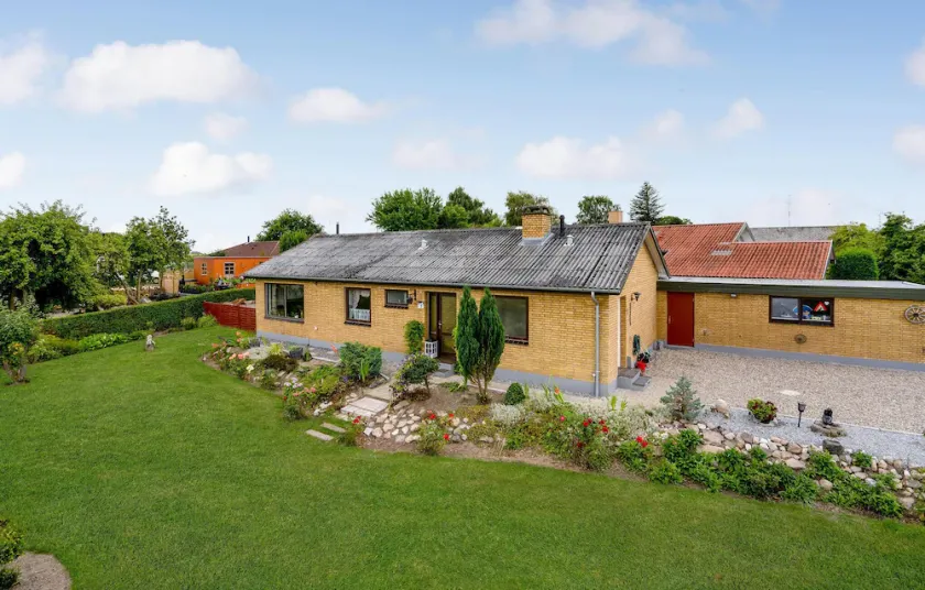 3 Bedroom Pet Friendly Home In Nordborg - Image 1