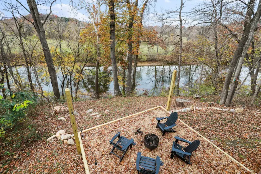 On the river ~ hot tub ~ serene river views ~ fire pit - Image 1