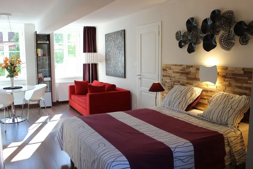Upmarket B&B on the Champagne tourist route - Image 1