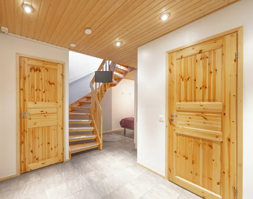 Spacious 3BR Holiday Apt with Sauna & Parking next to Ski Slopes - Image 1