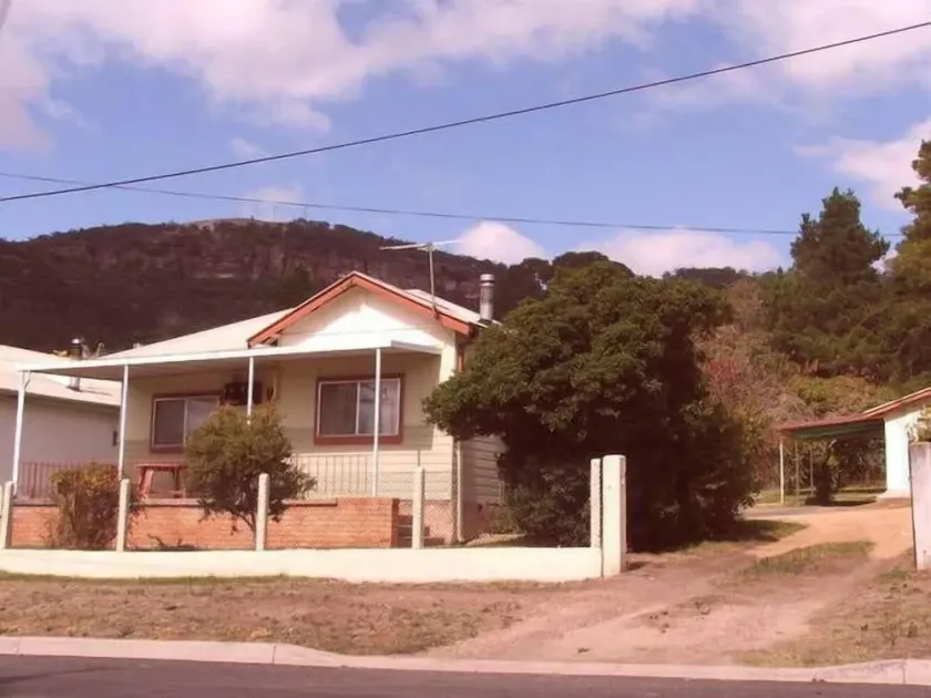 Kandos Cottage - Heart of Kandos bordering Capertee Valley - Image 1