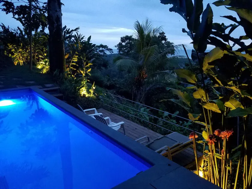 Ocean View Villa with Private Pool, Huge Floating Deck & Direct Sunsets! - Image 1